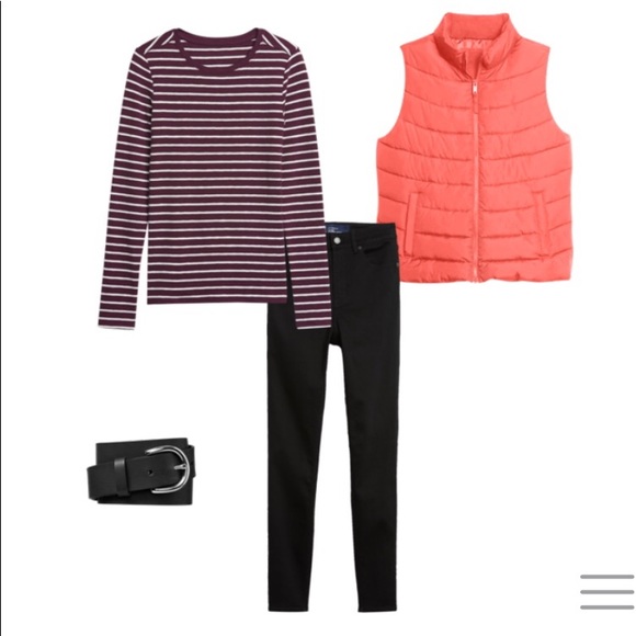 GAP women’s Puffer vest size L - Picture 6 of 7